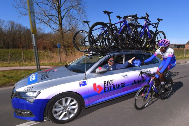 More team cars will be allowed in longer WorldTour stage races