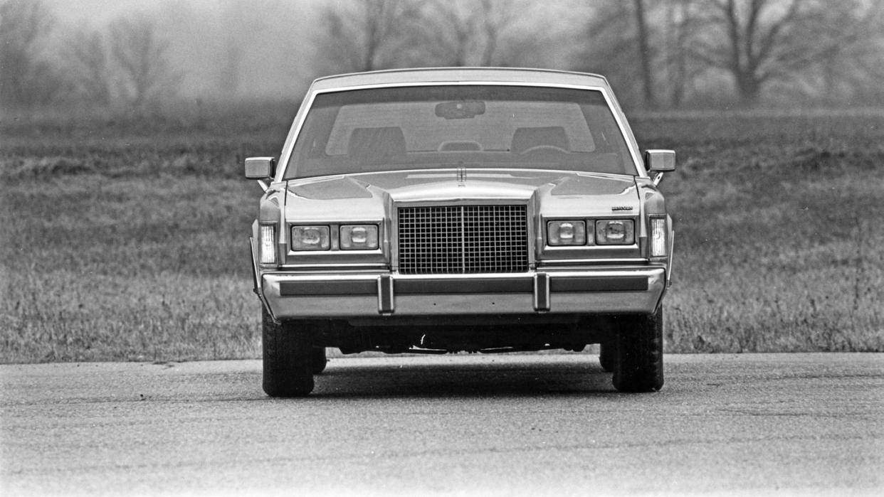 1987 lincoln town car