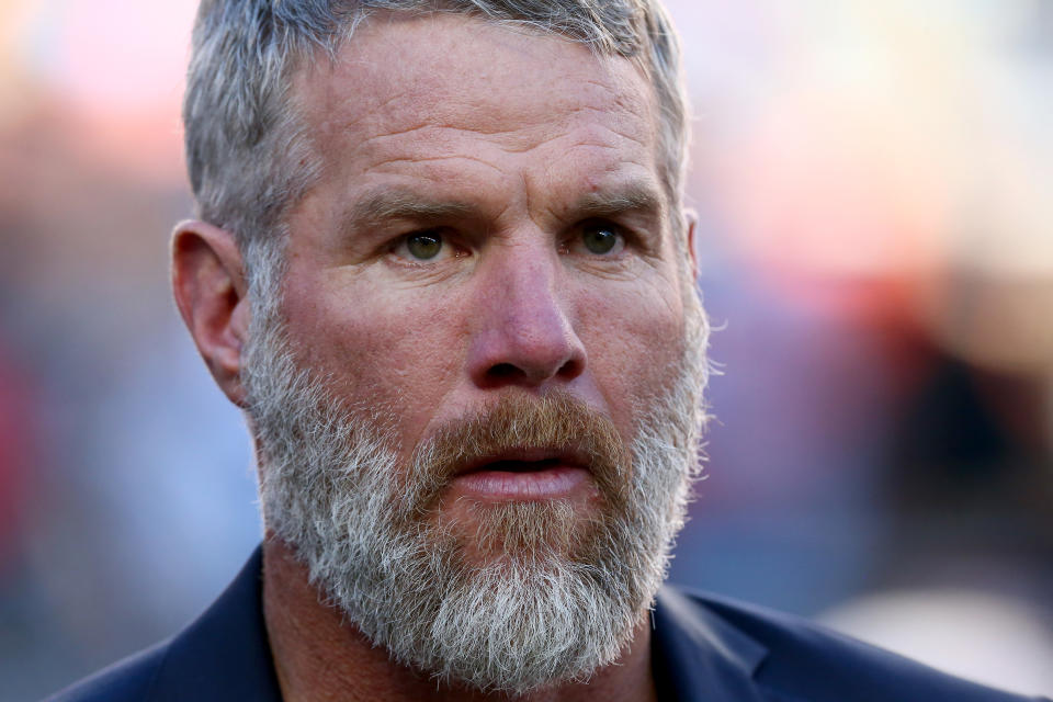 SANTA CLARA, CA - FEBRUARY 07: Former NFL player Brett Favre looks on prior to Super Bowl 50 between the Denver Broncos and the Carolina Panthers at Levi's Stadium on February 7, 2016 in Santa Clara, California.  (Photo by Ronald Martinez/Getty Images)