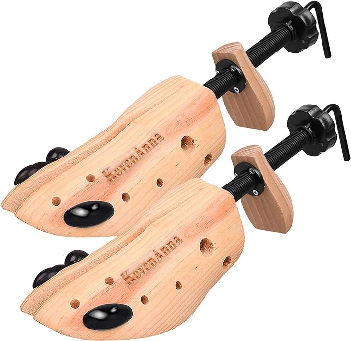 Shoe stretcher