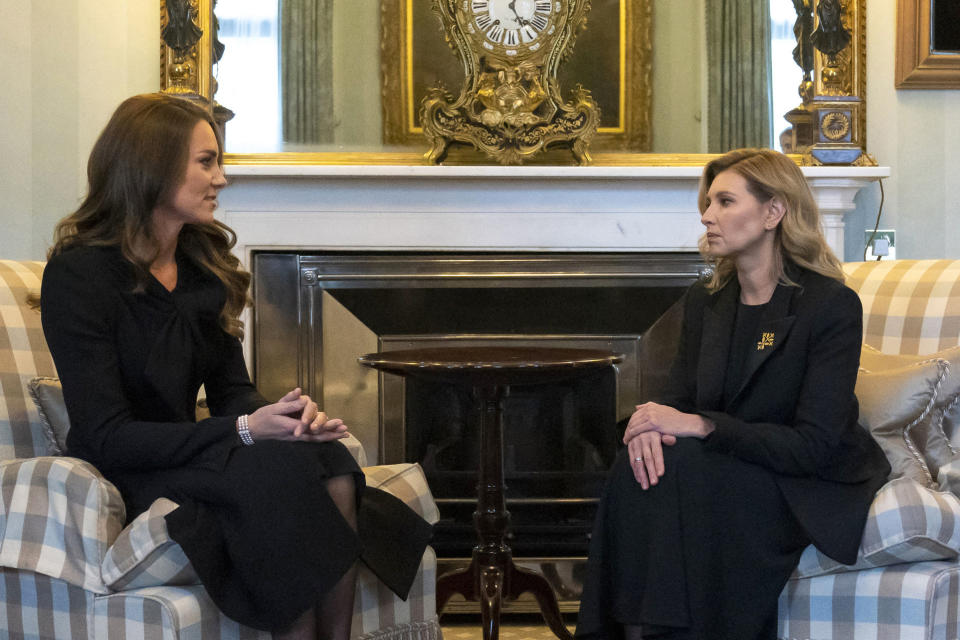 Britain's Catherine, Princess of Wales (L) speaks with First Lady of Ukraine, Olena Zelenska (L) during a meeting at Buckingham Palace on September 18, 2022. - Britain was gearing up Sunday for the momentous state funeral of Queen Elizabeth II as King Charles III prepared to host world leaders and as mourners queued for the final 24 hours left to view her coffin, lying in state in Westminster Hall at the Palace of Westminster. (Photo by Kirsty O'Connor / POOL / AFP) (Photo by KIRSTY O'CONNOR/POOL/AFP via Getty Images)