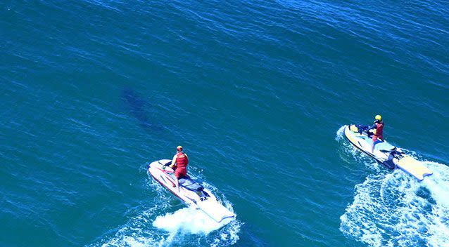 The teenager reportedly made his way out of the water and was assisted by a nurse who was at the beach. Photo: 7 News