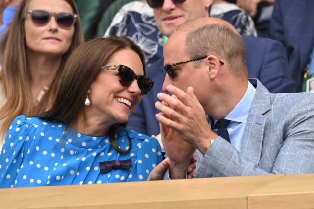 Kate Middleton perfect in polka dots for Wimbledon final - pictures