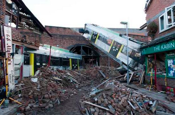 The aftermath of the tram crash (c) ITV