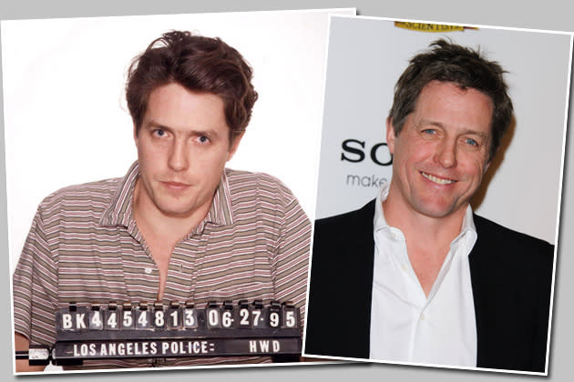 Ein gaaanz schlimmer Finger: 1995 vergnügte sich Kino-Star Hugh Grant mit der Prostituierten Divine Brown am Sunset Boulevard in seinem Auto. Dumm nur, dass die Polizei die beiden bei ihrem Schäferstündchen ertappte. Skandal! Grants Mugshot (das Polizeifoto nach der Verhaftung) ging um die Welt. Neben medialer Aufmerksamkeit gab’s für den Schauspieler 1800 Dollar und zwei Jahre Bewährung wegen Sex in der Öffentlichkeit. Seine Beziehung mit Liz Hurley hat Grants Sexabenteuer tatsächlich überlebt. Sie waren danach noch fünf Jahre miteinander liiert. (Bilder: Getty Images)