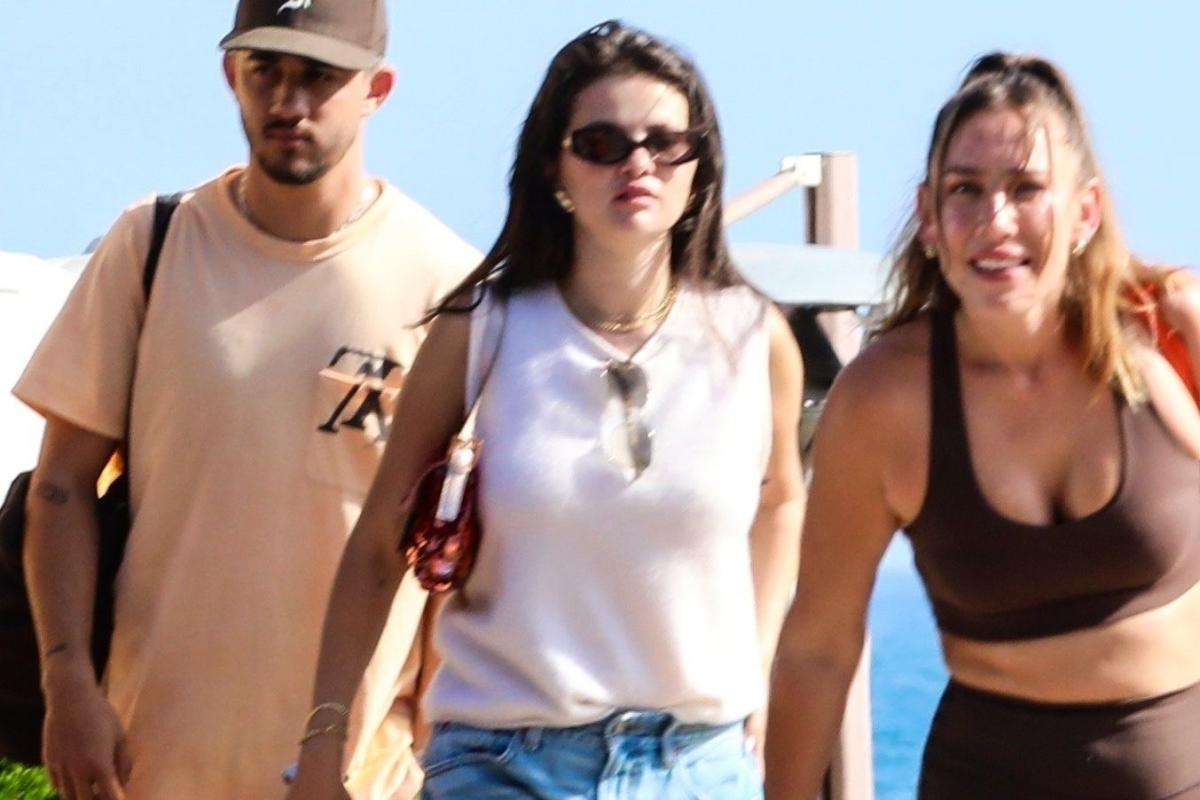 Selena Gomez in Malibu June 27, 2012 – Star Style