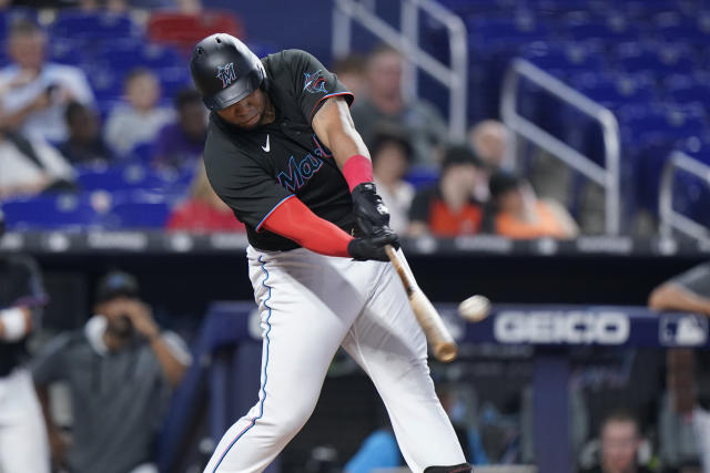 Acuña hits 2 of Braves' 5 homers, Olson hits 47th in 8-5 win over