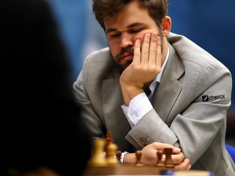 Magnus Carlsen played chess in 2020.