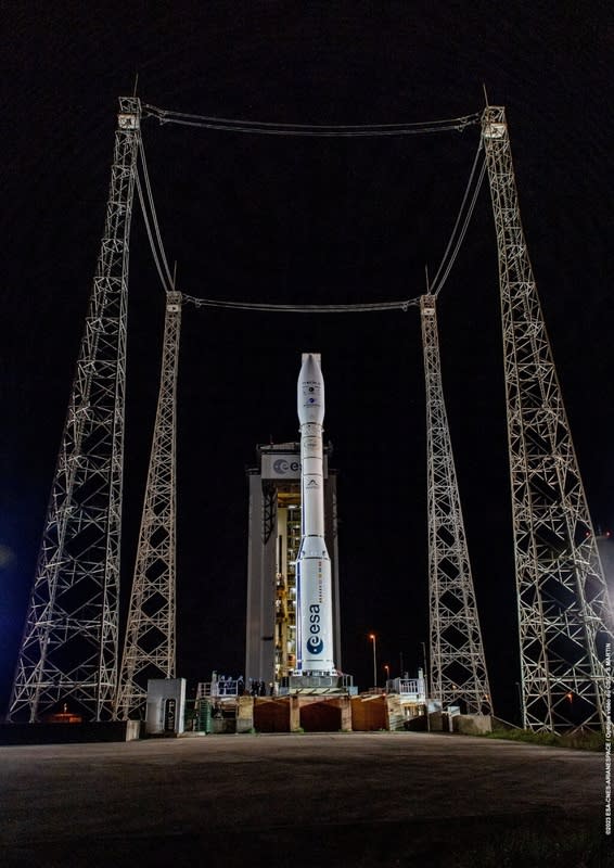 獵風者衛星搭乘的VEGA火箭升空。   圖：翻攝EuropeanSpaceAgency臉書