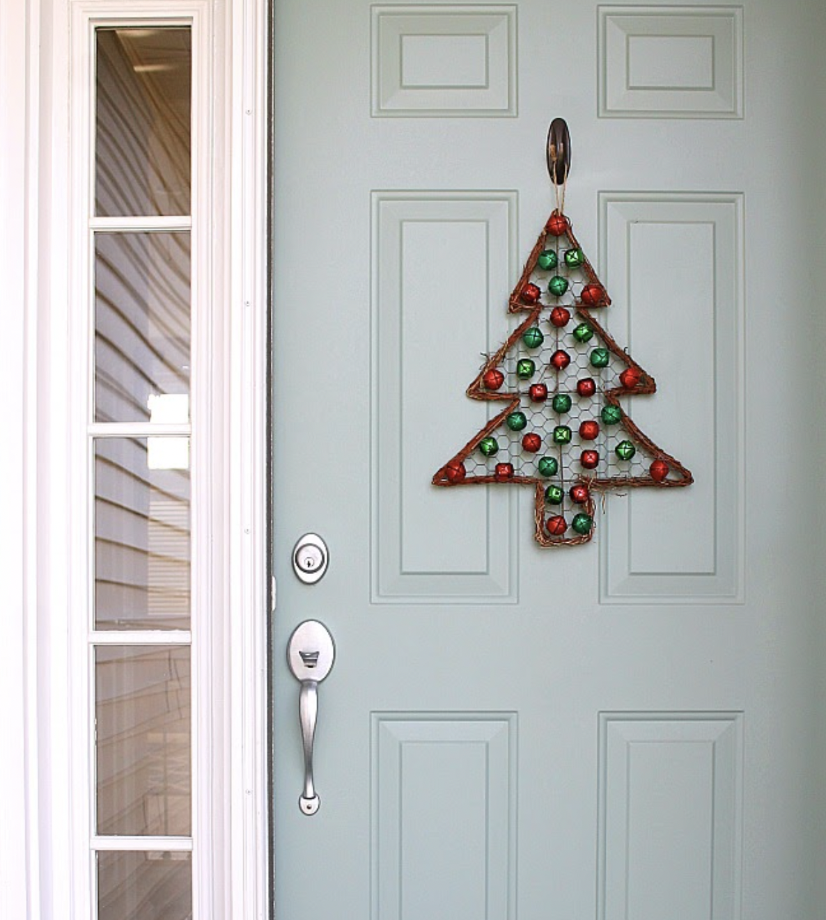 diy christmas door decoration jingle bell wreath