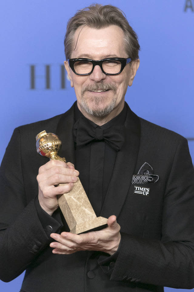 Gary Oldman wore a “Time’s Up” pin on his all-black ensemble but did not say a word from the podium about sexual inequality or harassment. (Photo: Getty Images)