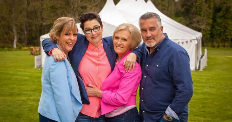 BAFTA TV Awards: Sue Perkins throws shade at Bake Off as she reunites with Mary Berry