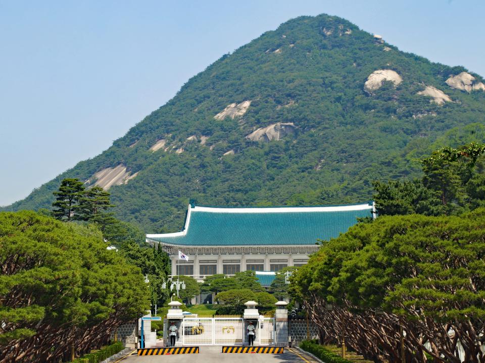 The Blue House is the home of the president of South Korea and is adjacent to Gyeongbokgung palace.