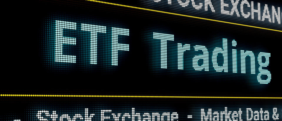 ETF Trading (Exchange Traded Funds) Stock market, investment, risk, strategy, investment funds. 3D illustration