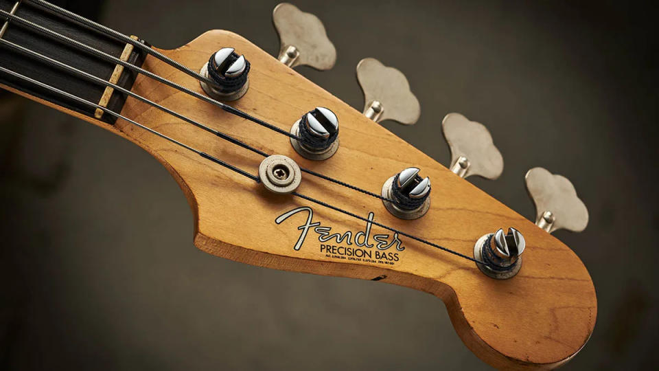 P-bass headstock