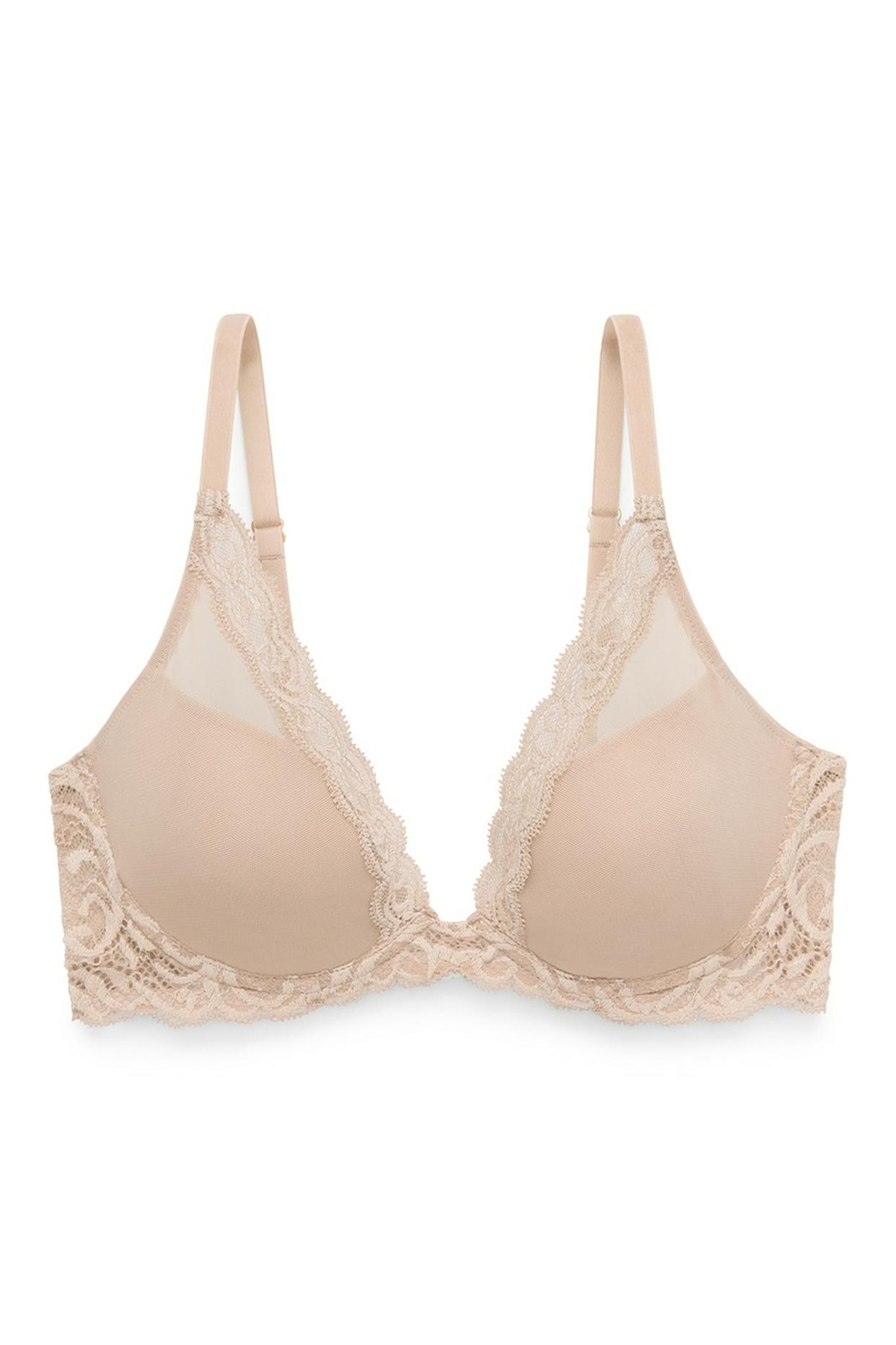 <p><a href="https://go.redirectingat.com?id=74968X1596630&url=https%3A%2F%2Fwww.natori.com%2Ffeathers-bra-basics%2F%3Fsku%3D730023&sref=https%3A%2F%2Fwww.harpersbazaar.com%2Ffashion%2Ftrends%2Fg37090418%2Fbras-for-small-breasts%2F" rel="nofollow noopener" target="_blank" data-ylk="slk:Shop Now;elm:context_link;itc:0;sec:content-canvas" class="link rapid-noclick-resp">Shop Now</a></p><p>Feathers Bra </p><p>natori.com</p><p>$68.00</p><span class="copyright">Natori</span>