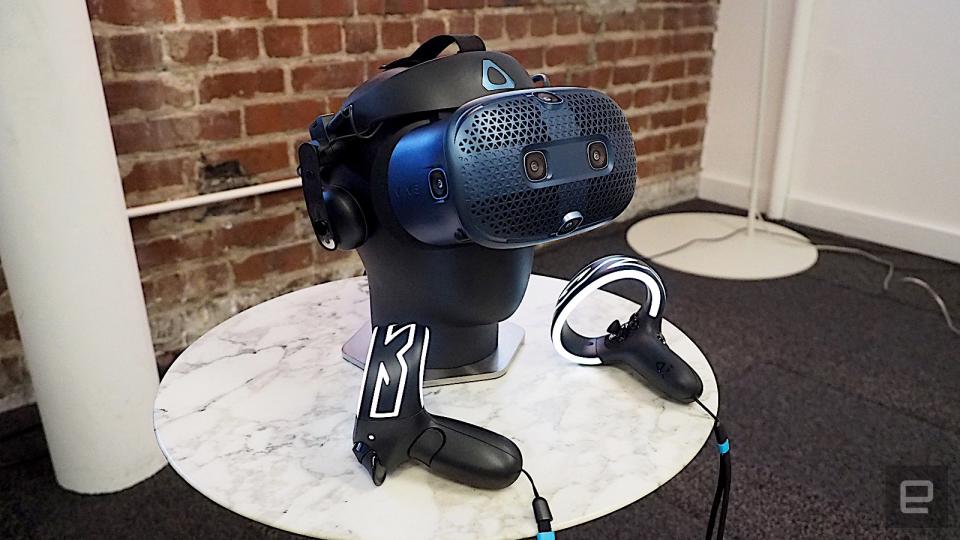 HTC Vive Cosmos