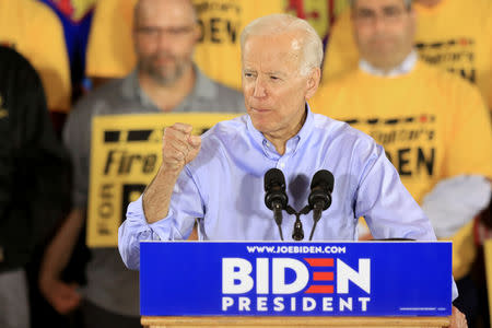 Democratic 2020 U.S. presidential candidate Joe Biden speaks to union members during a visit to a union hall in Pittsburgh, Pennsylvania, U.S., April 29, 2019. REUTERS/Aaron Josefczyk