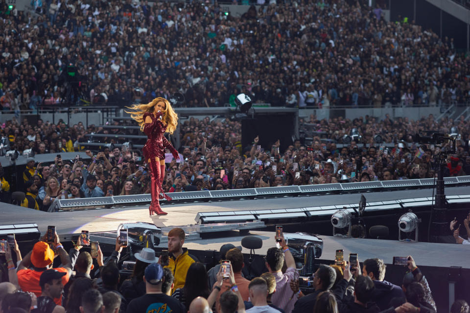 Beyoncé wearing Alexander McQueen for her second London performance.