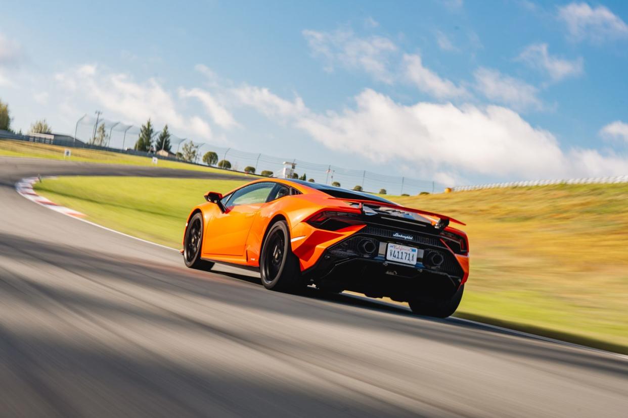 2023 lamborghini huracán tecnica