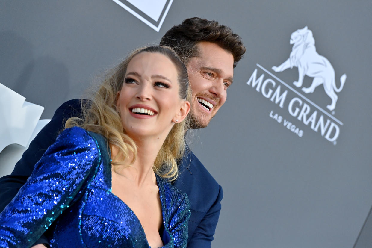 LAS VEGAS, NEVADA - MAY 15: Luisana Lopilato and Michael Bublé attend the 2022 Billboard Music Awards at MGM Grand Garden Arena on May 15, 2022 in Las Vegas, Nevada. (Photo by Axelle/Bauer-Griffin/FilmMagic)