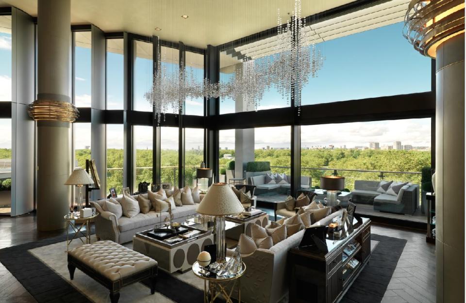 Inside the opulent Mandarin Oriental penthouse in London.