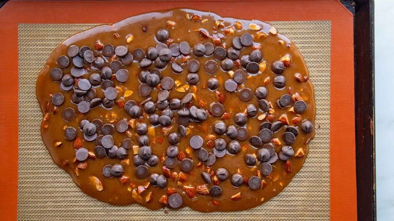 toffee with chocolate chips