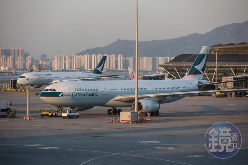 國泰航空與兩大股東太古、中國國航均稱將待公司發布一宗有關內幕消息的公告。