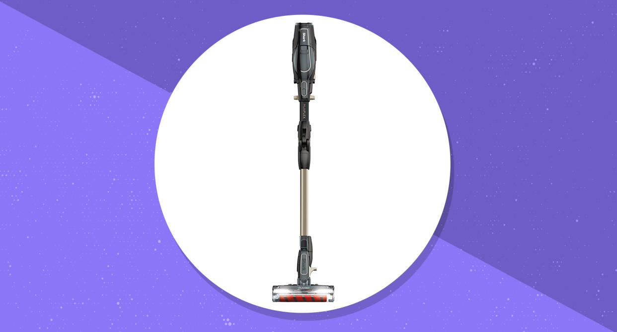 Shark ION F80 Lightweight Cordless Stick Vacuum. (Photo: Amazon)