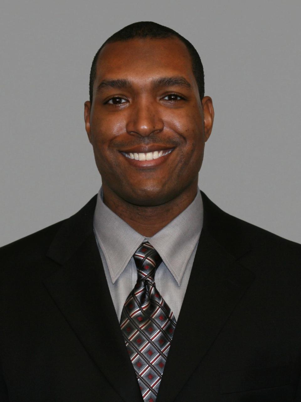 Arizona Cardinals executive Quentin Harris interviewed for the Giants' general manager position Thursday.