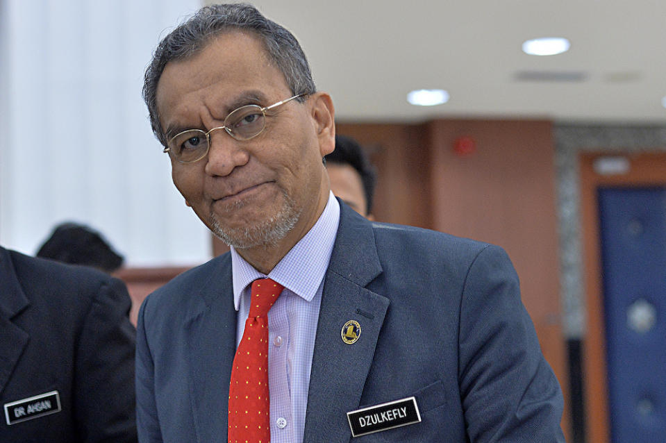 Health Minister Datuk Seri Dzulkefly Ahmad is pictured in Parliament in Kuala Lumpur July 18, 2019. — Picture by Mukhriz Hazim