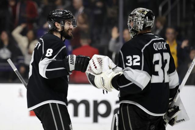 Kings brace for seeing Jonathan Quick in a Vegas jersey: 'Insanely weird' -  The Athletic