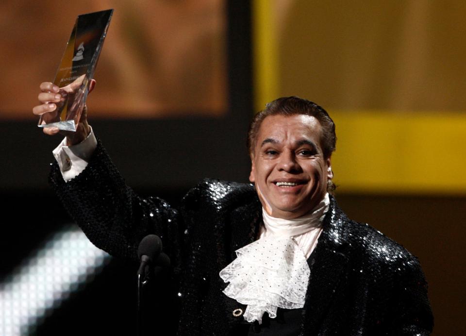 Juan Gabriel will be remembered as part of the Mexican Consulate's 16 de septiembre event.