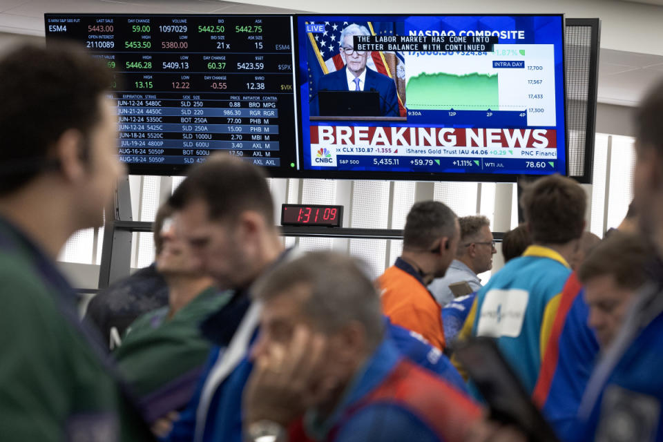 Traders are betting on a big rate cut from the Fed when it wraps up its two-day meeting tomorrow in Washington.<p>Scott Olson/Getty Images</p>