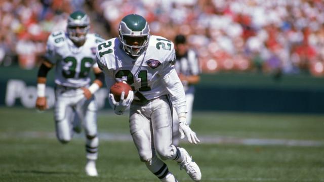 Harrisburg native, former Eagles running back Ricky Watters advances in Pro  Football Hall of Fame voting 