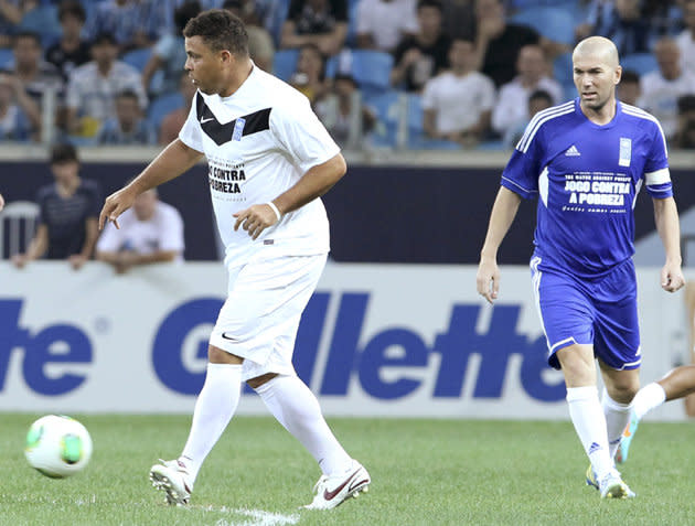 How Ronaldo looked as recently as December 20th in a charity match. (Yahoo Photo)