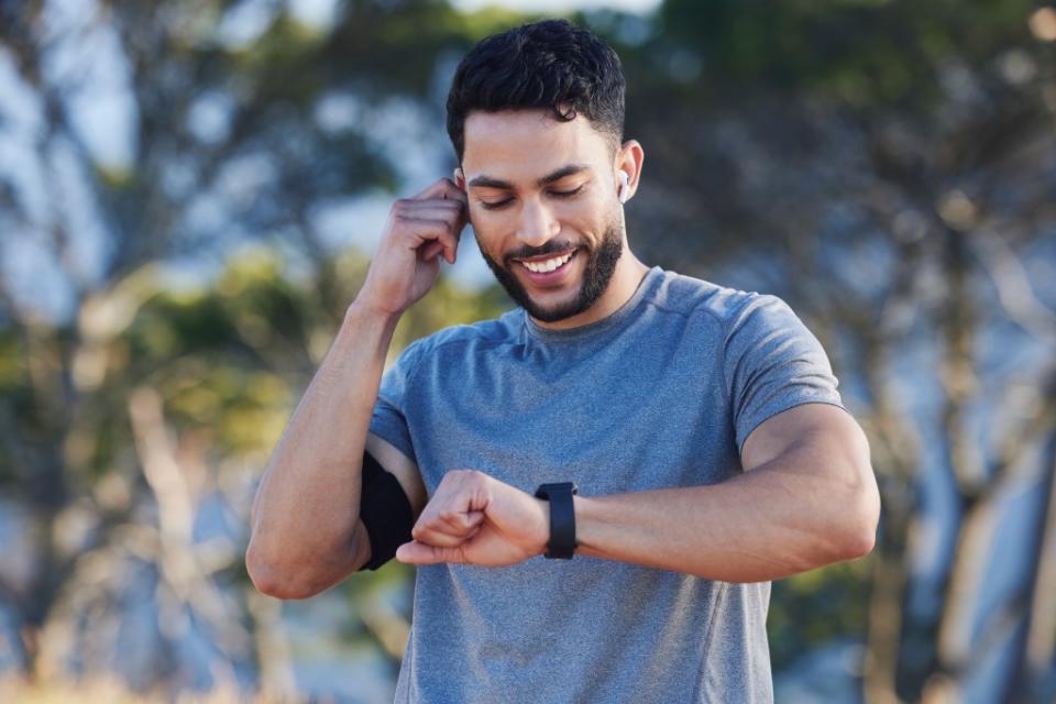 The FDA has issued a warning about smartwatches and rings that claim to measure blood sugar levels. Wesley J/peopleimages.com – stock.adobe.com