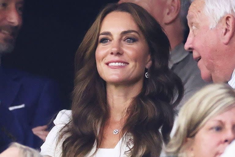 Kate Middleton, princesa de Gales, alentó a Inglaterra ante Los Pumas en el Mundial. La seguridad en torno a la realeza es muy estricta en Francia