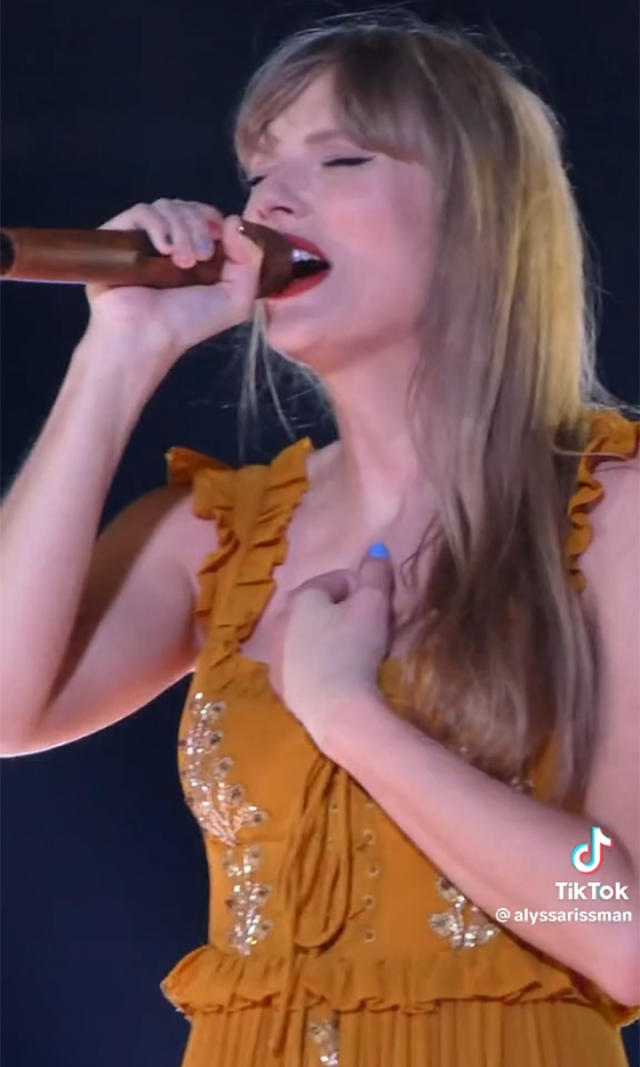 Taylor Swift Breaks Down In Tears During 'Marjorie' Performance In Atlanta