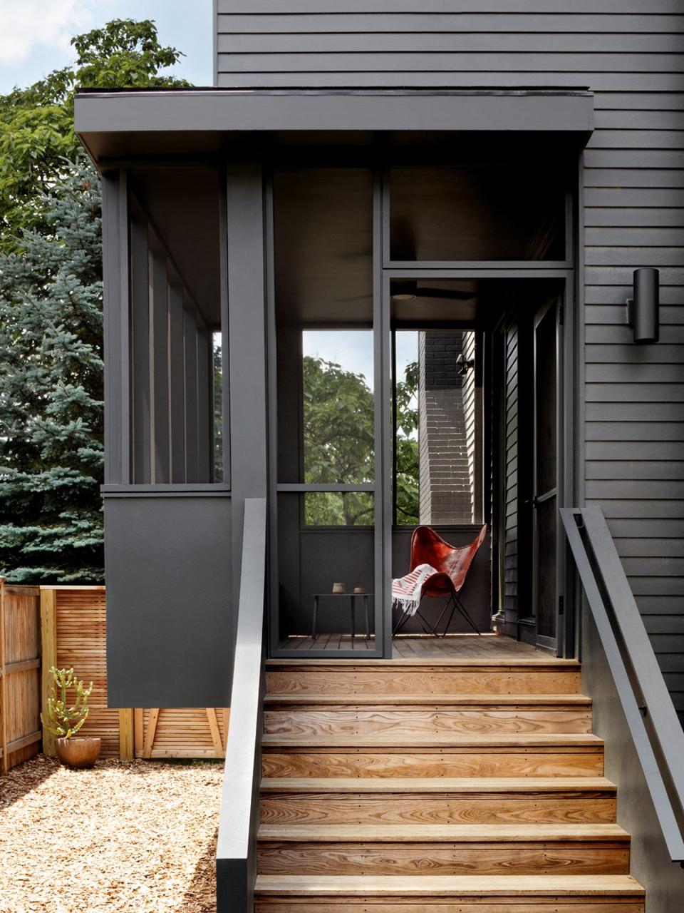 screened in porch