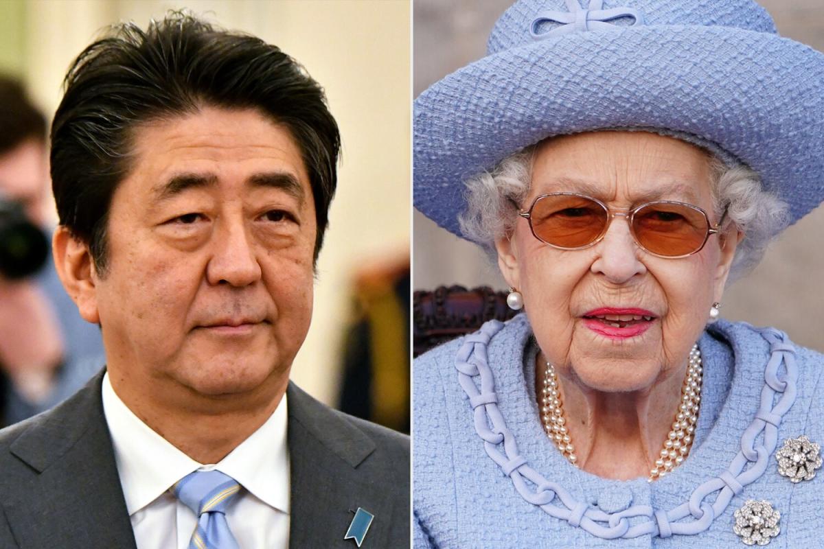 Queen Elizabeth And Prince William Mourn Japanese Prime Minister Shinzo Abe Following Assassination 