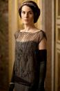 <p>El personaje interpretado por Michelle Dockery ocupa la novena posición de la lista. Lo cierto es que todo el vestuario en ‘Downton Abbey’ es espectacular y sumerge de lleno al espectador en la época de la serie. (Foto: ITV). </p>