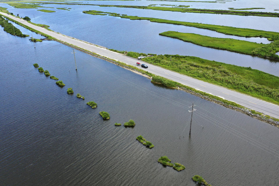 Combination Of Rising Sea Levels And Subsiding Land Endanger Louisiana Coast (Drew Angerer / Getty Images file)