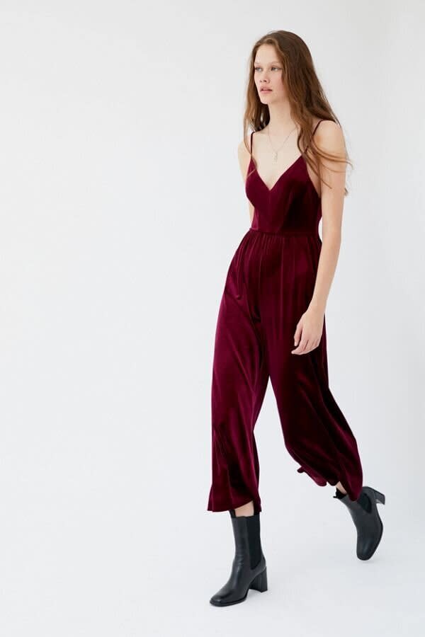 While this jumpsuit might seem all business in the front, it boasts a crisscross strap on an open back.&nbsp;<strong><a href="https://fave.co/33YlAtQ" target="_blank" rel="noopener noreferrer">Get it now for $79 at Urban Outfitters</a></strong>.