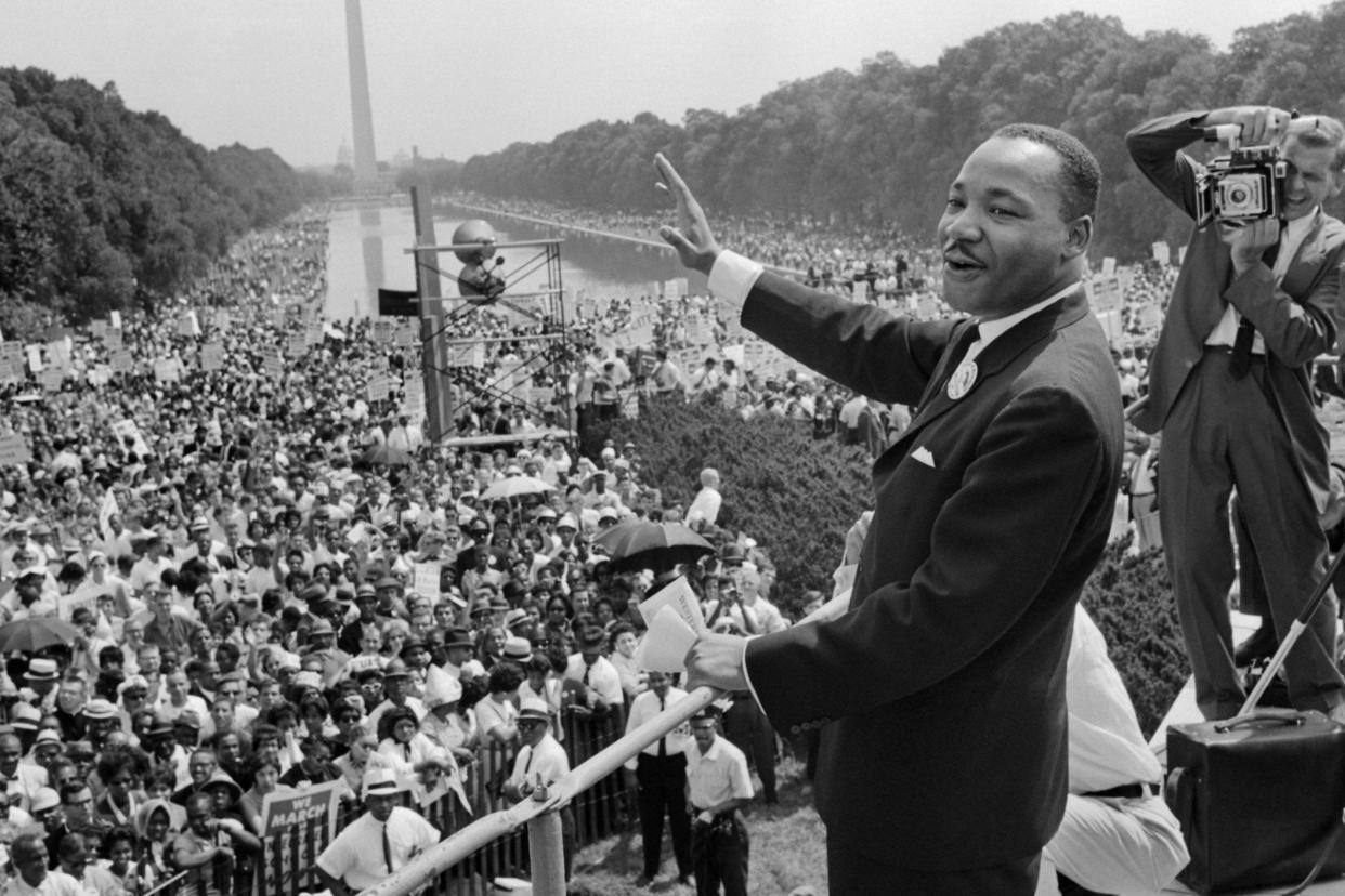 The civil rights leader Martin Luther King waves to supporters 28 August 1963 during the 