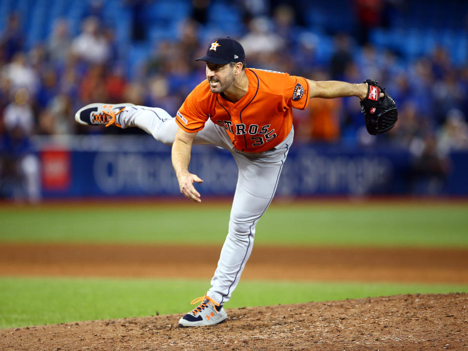 TORONTO, ON - SEPTEMBER 01:  Justin Verlander #35 of the Houston Astros delivers a pitch in the ninth inning during a MLB game against the Toronto Blue Jays at Rogers Centre on September 01, 2019 in Toronto, Canada.  Verlander went on to throw his third career no-hitter.  (Photo by Vaughn Ridley/Getty Images)