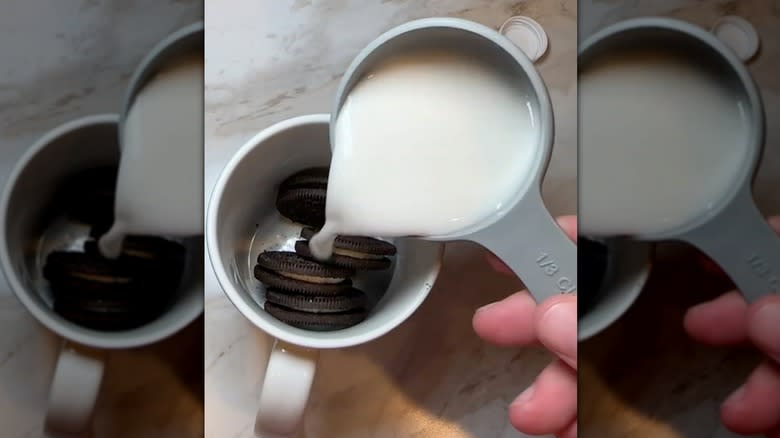 Oreo mug cake