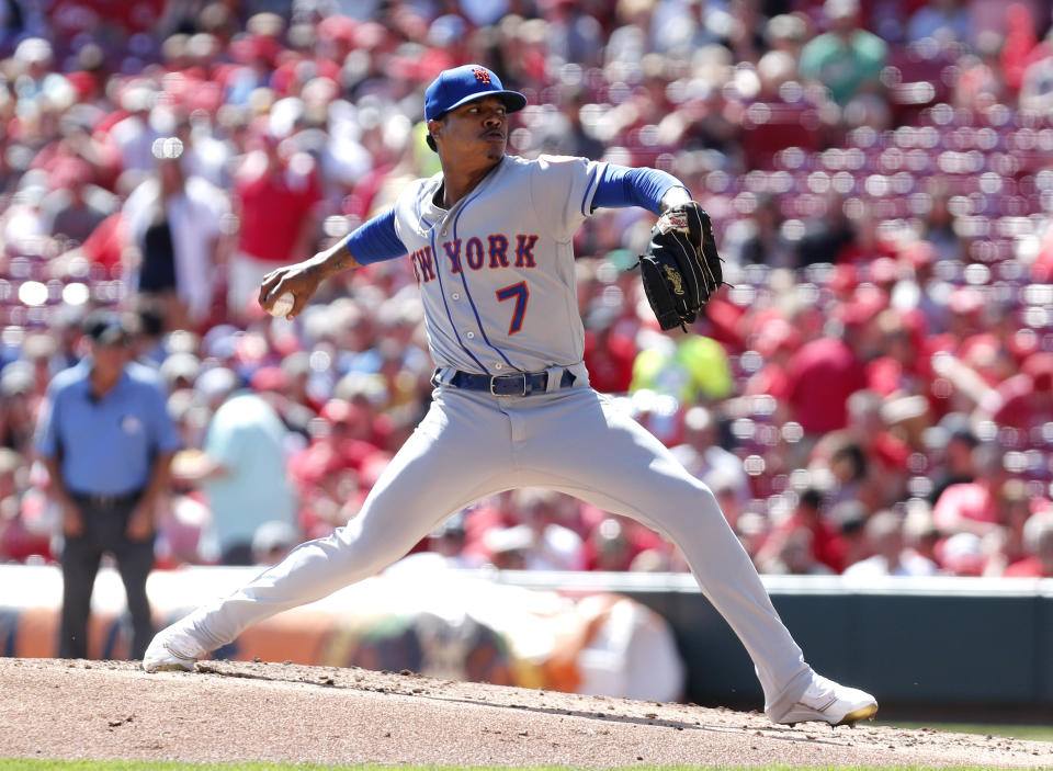 Sep 22, 2019; Cincinnati, OH, USA; New York Mets starting pitcher Marcus Stroman (7) throws against the Cincinnati Reds during the first inning at Great American Ball Park. Mandatory Credit: David Kohl-USA TODAY Sports