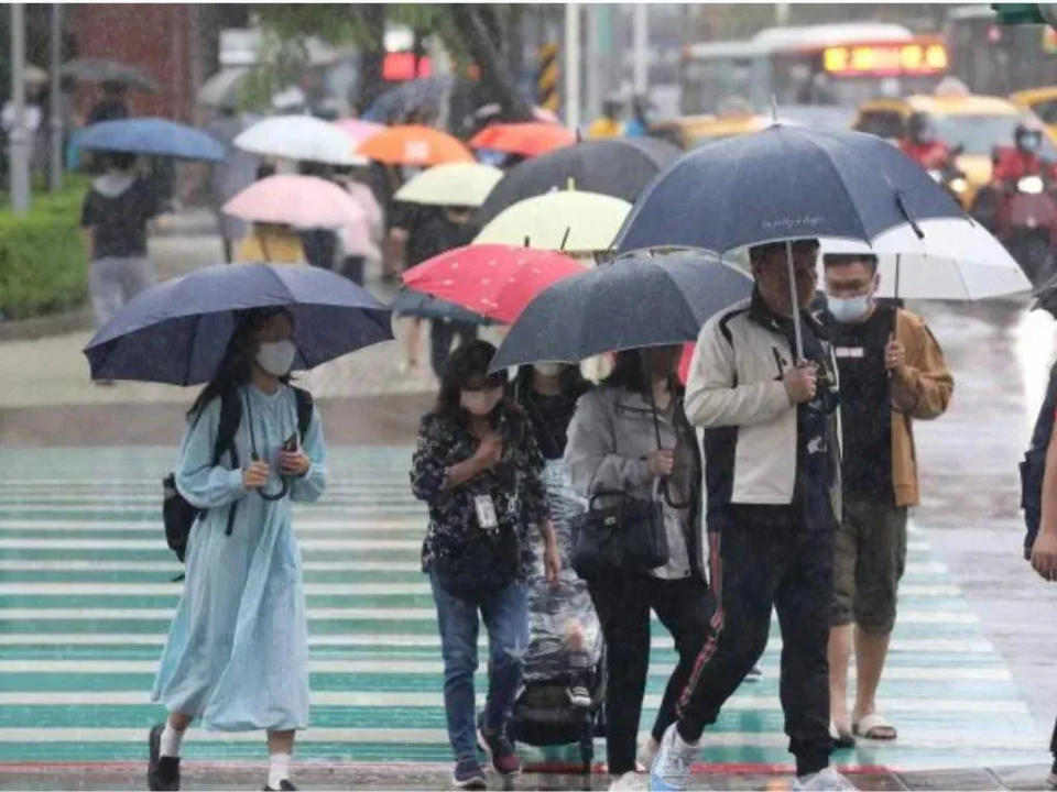 <strong>今(31日)東北部有局部較大雨勢發生機率。（示意圖／資料畫面）</strong>