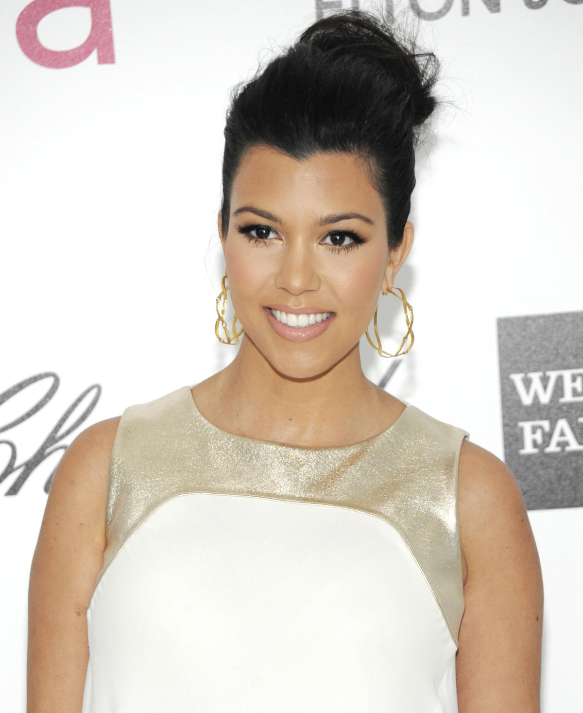 Kourtney Kardashian stuns in brown Good American leggings and sports bra  and they're on sale